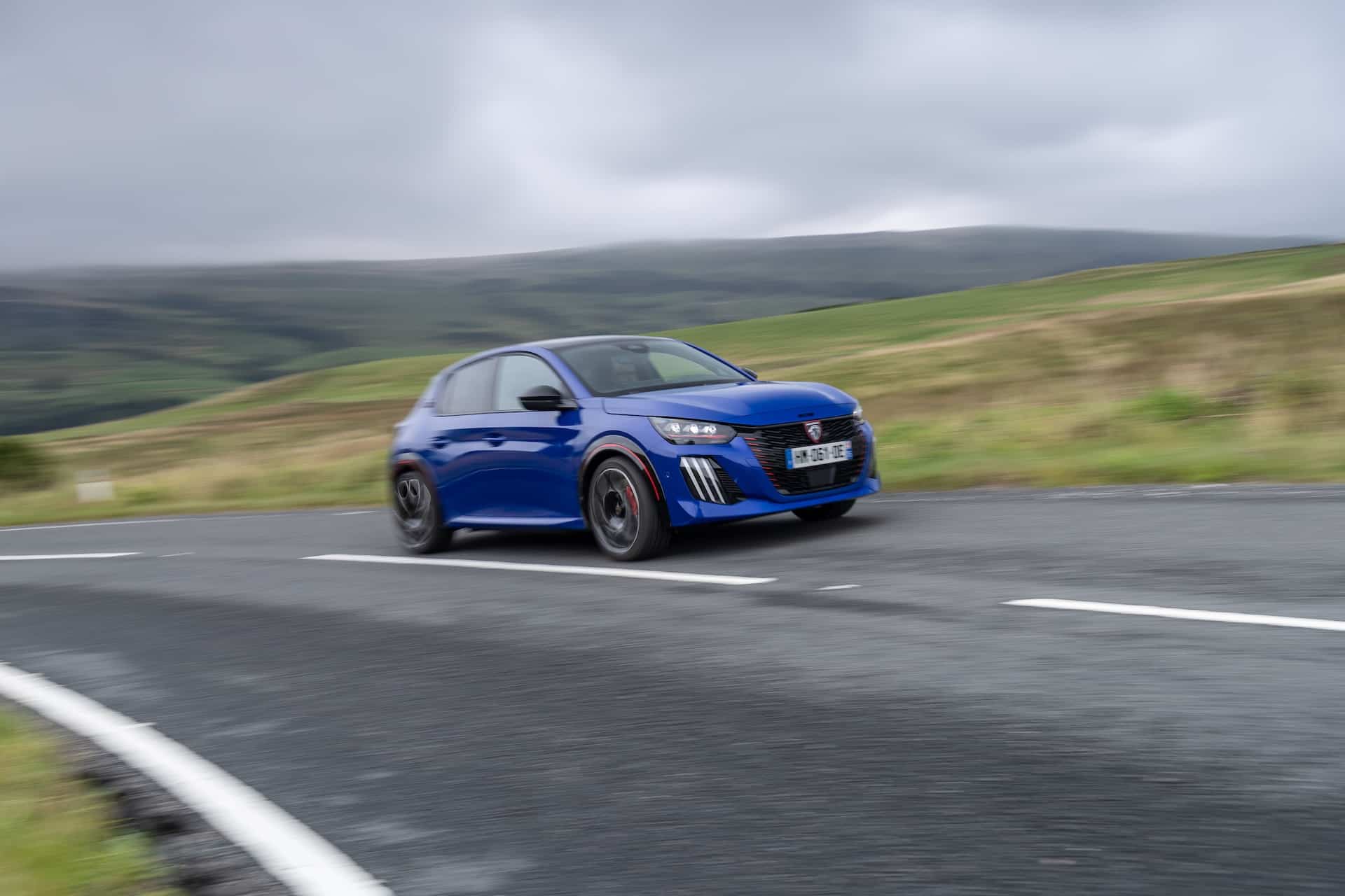 peugeot e208gtitestdrive action