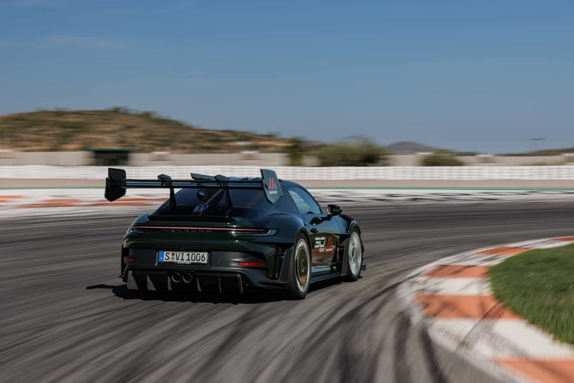 porsche 911 gt3 rs mk action