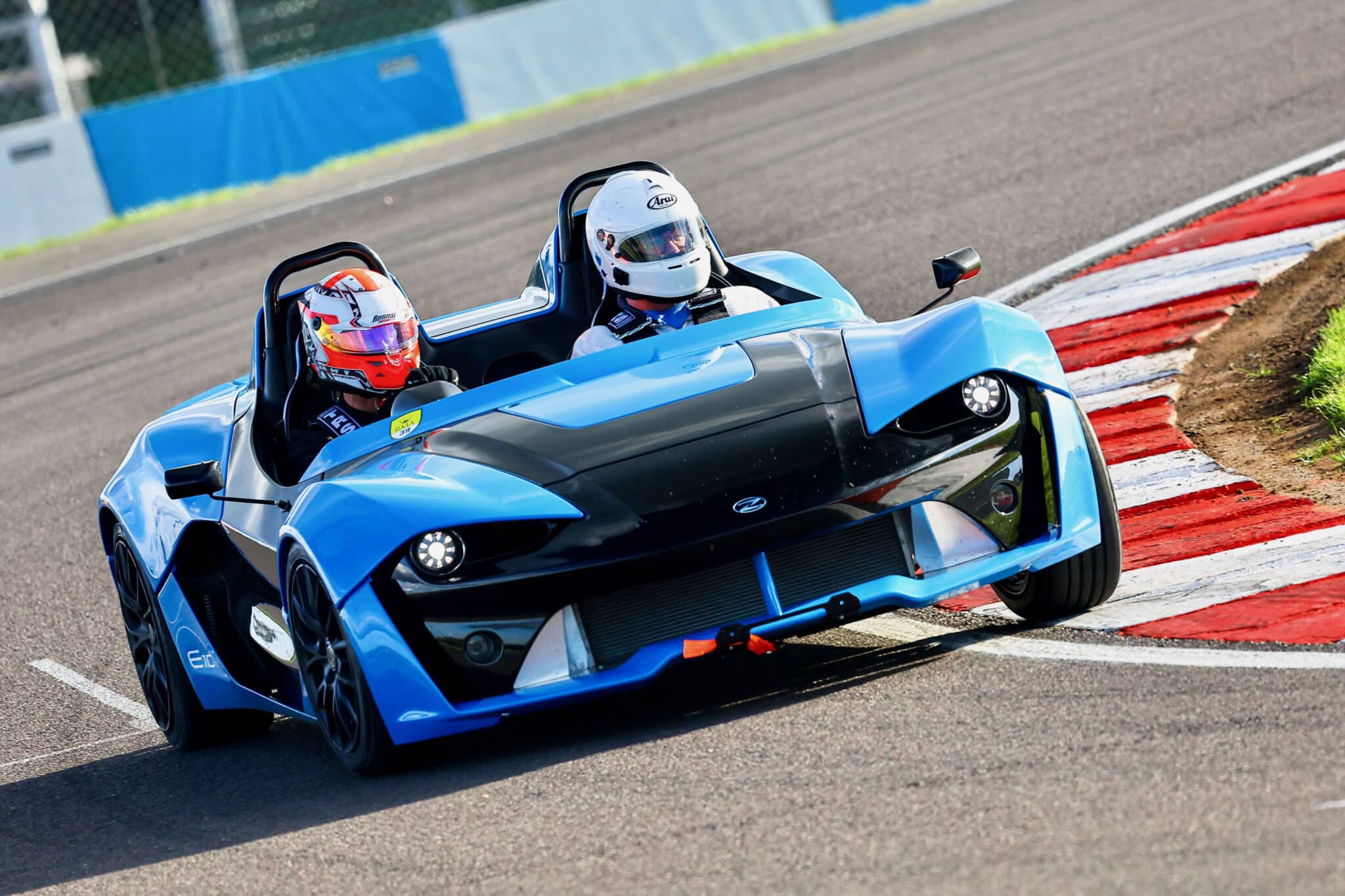 zenos 10 (3)